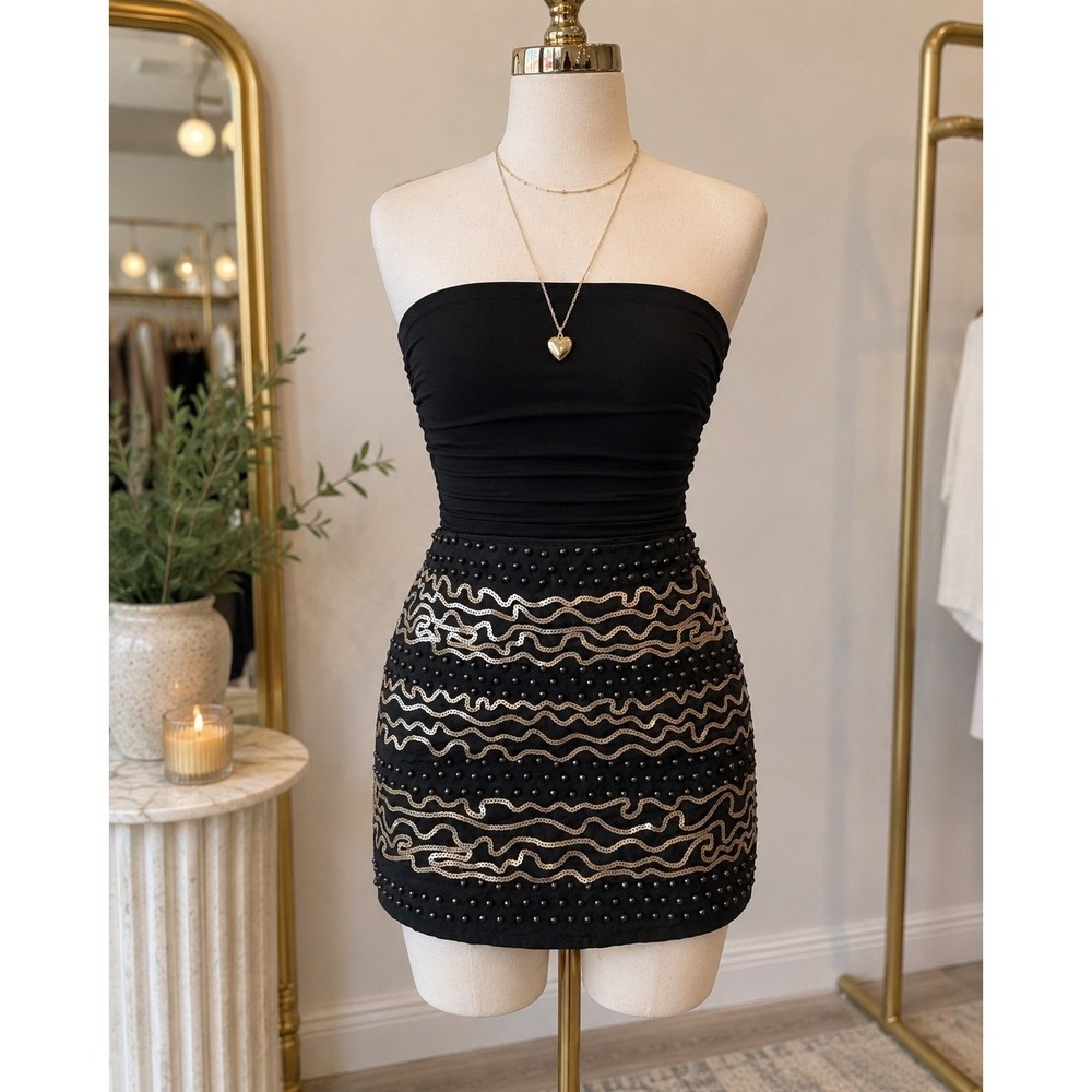 Fora Black & Gold Beaded Sequin Mini Skirt Size Small Glam Party Clubwear